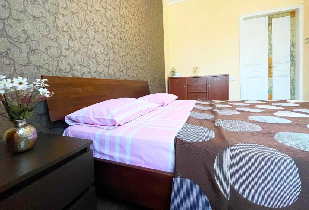 Крехівська 5,Апартаменти В Центрі, Дві Спальні Lviv Ngoại thất bức ảnh